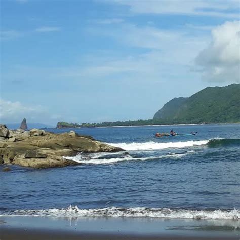 Tiket Masuk Pantai Puger Jogjawae