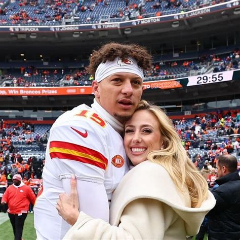 Brittany Mahomes on Instagram: "Brrrrrrrrr🥶 ️" | Nfl wives, Football ...