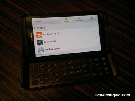 Nokia E7 – A Touchscreen Smartphone With Full QWERTY Keyboard For ...