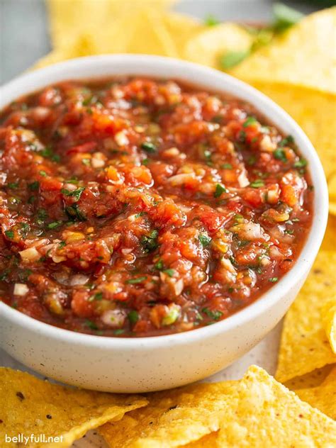 This Quick And Easy Restaurant Style Salsa Takes Just Minutes To Make