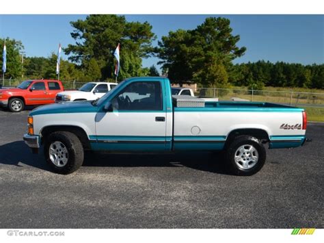 Bright Teal Metallic 1995 Chevrolet C K K1500 Regular Cab 4x4 Exterior Photo 71381989