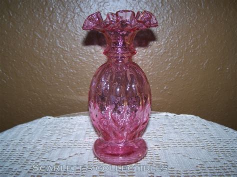 Fenton Cranberry Melon Vase In Diamond Optic