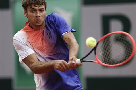 Roland Garros Flavio Cobolli Lotta E Trascina Al Quinto Set Holger Rune