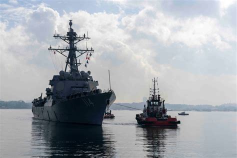 DVIDS - Images - USS Ralph Johnson Arrives in Singapore [Image 1 of 4]