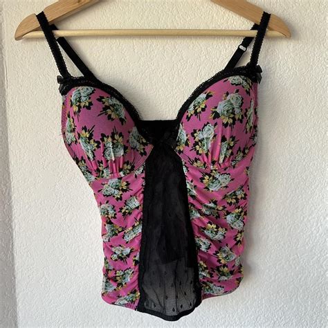 Betsey Johnson Women S Pink And Black Bra Depop