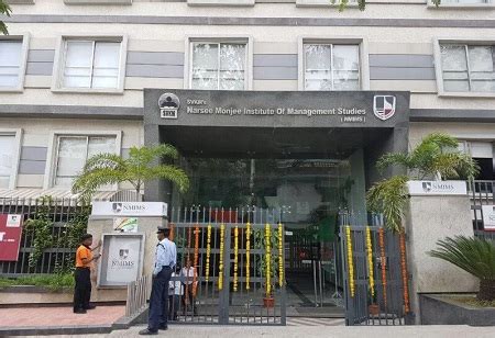 NMIMS Hyderabad started registration for MBA through NMAT 2022