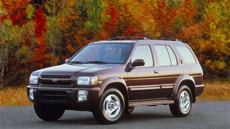 The Infiniti QX4 Was the Brand's First Foray Into Luxury SUVs