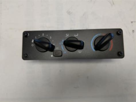 Freightliner Heater And Ac Temperature Controls For Sale