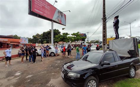 Artistas Bloqueiam A Ladeira Do Uruguai Em Teresina Durante Protesto GP1