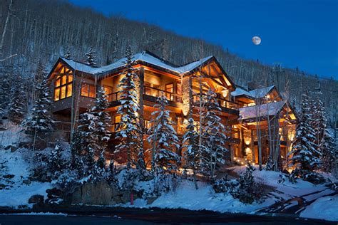 Luxury living: Ski-in, Ski-out Homes | Christie's