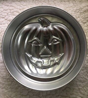 Vintage Wilton Jack O Lantern Cake Pan With Ring