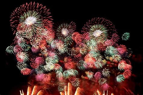 honolulu-fireworks - Hawaii Pictures