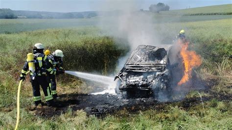 Auto Brennt Nach Unfall Bei Hargesheim V Llig Aus Swr Aktuell