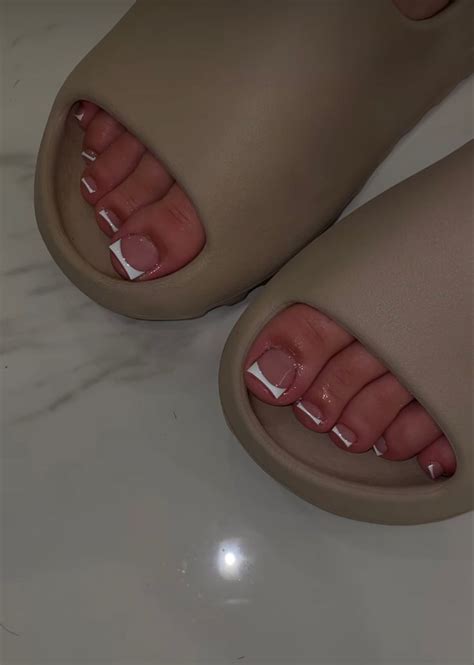 Pin By London🫶🏽 On Nails In 2024 Gel Toe Nails Acrylic Toes Pink