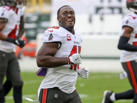 Devin White Net Worth In How Much Is The Bucs Linebacker Earning