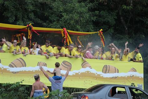 Desfile Abre Programa O Do Kerb In Ivoti Neste S Bado