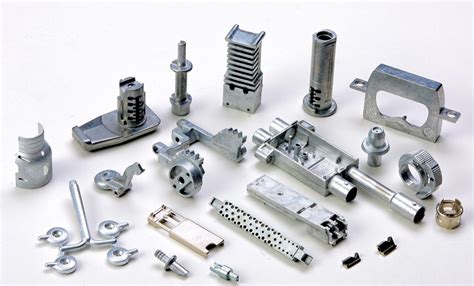 Medical Device Manufacturing: Everything You Need to Know | AT-Machining