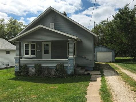 139 Hollis St Kewanee Il 61443 Trulia