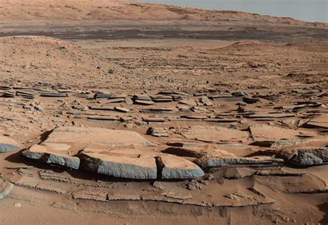 Curiosity ofrece más evidencias de antiguos lagos en Marte