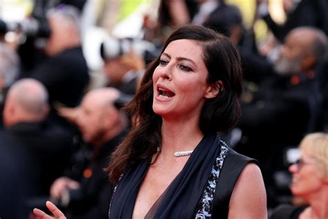 Anna Mouglalis D Couvre En Direct Que Rachida Dati Est La Nouvelle