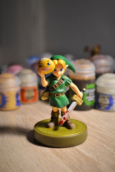 Majora's Mask Link Amiibo improved with Warhammer paints : amiibo