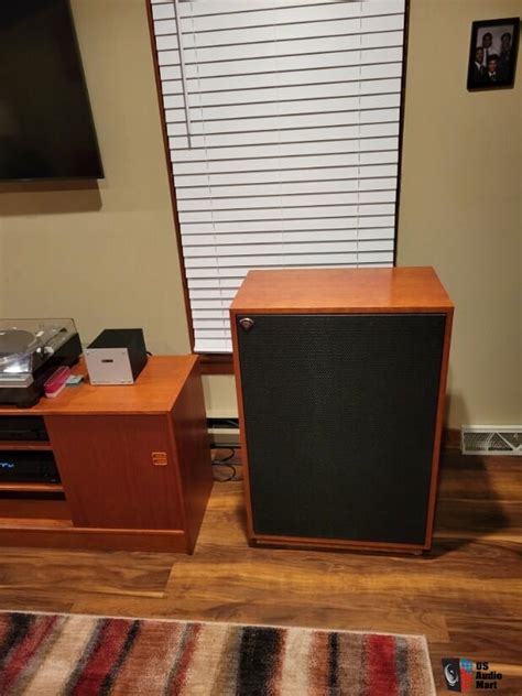 Klipsch Cornwall Ii Speakers With Cherry Cabinets Beautiful Owner