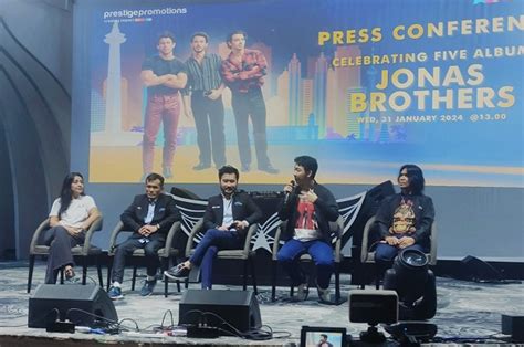 Goriau Jonas Brothers Konser Perdana Di Indonesia Februari