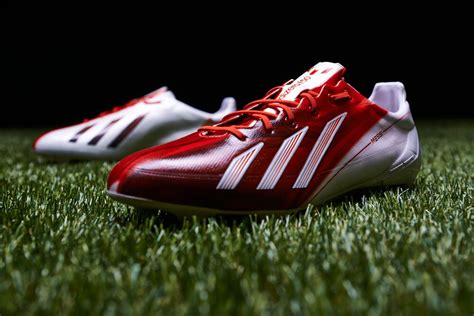 ADITYA NUGRAHA MAHENDRA PUTERA: Adidas Adizero III Messi Exclusive Boot