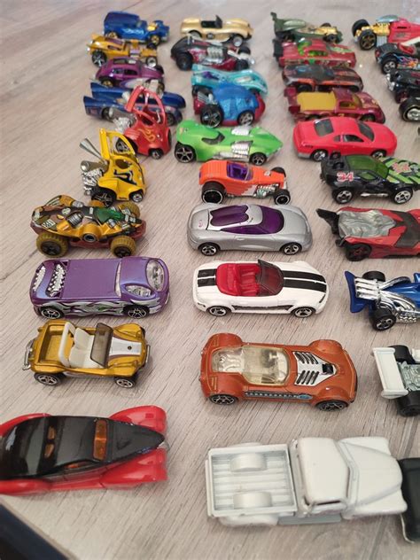 Hot Wheels Multiple Scales 45 Modelli Assortiti Catawiki