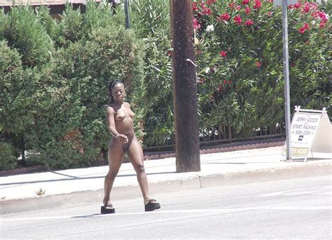 Kenisha Nude In Public ShesFreaky