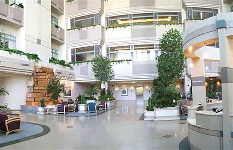 Mayo Clinic Hospital Atrium