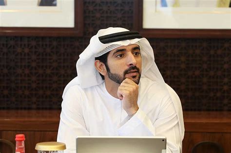 Sheikh Hamdan Responds To Woman Lauding Dubai S Safety After She Finds