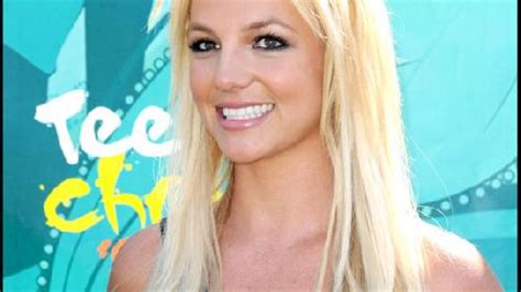 Britney Spears Un Paparazzi Lui Réclame 221 500 Dollars Premierefr