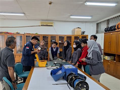 Kunjungan Mahasiswa Geofisika Universitas Gajah Mada Ke Kantor Sarana