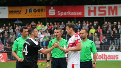 VfB Stuttgart Darum Ist Jan Schindelmeiser So Gar Nicht Wie Robin Dutt