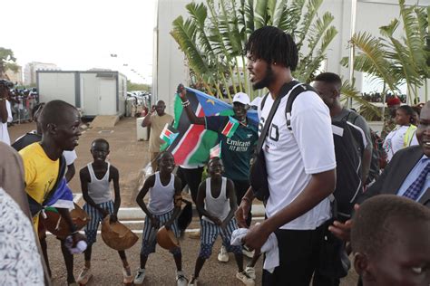 The World Knows Us South Sudanese Cheer Basketball Team S Rise