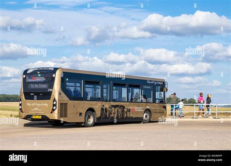 Stonehenge shuttle bus from visitor centre to Stonehenge stone circle ...