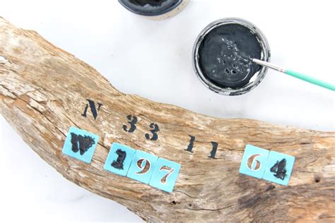 How to Make a Driftwood Sign for Your Home - Make and Takes