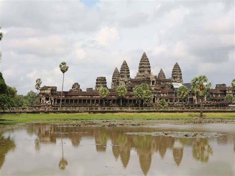 Reasons To Visit Angkor Wat: 13 Reasons Why You Must Go Now!