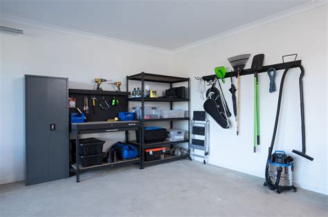 How To Declutter Your Garage For Under 700