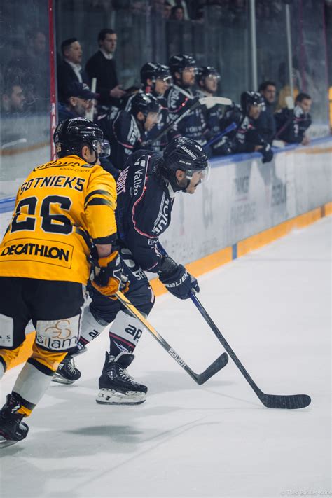 Les Ducs Valeureux Mais Encore Malheureux Face Rouen La Dalle Angevine