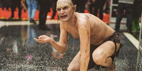 There's Nothing Tricksy About This Gollum Cosplay: The Precious, The ...