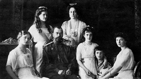 Scientists confirm remains belong to the last tsar of Russia – DW – 07 ...