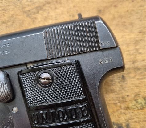 what does this number means on my Unique Modele 17 ? | Jan C. Still ...