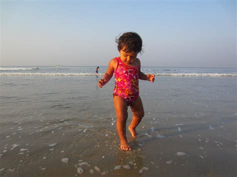 Fun in the Sun at Varkala Beach in Kerala India – Gypsy Momma