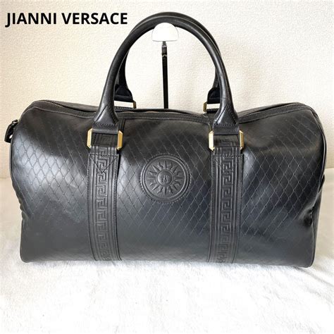 美品 Gianni Versace ボストンバッグ レザー 太陽神 大容量 By メルカリ