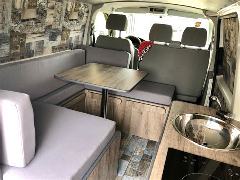 Volkswagen T5 et T6 transformés en camping car et van aménagé