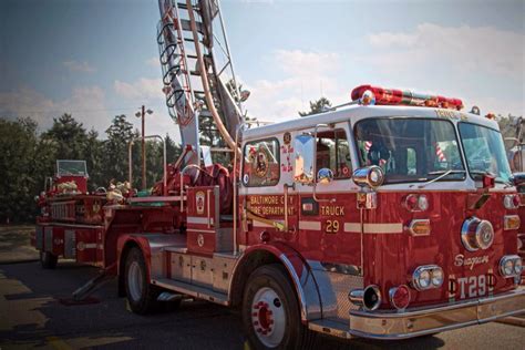 Seagrave Ladder Tiller Fire Trucks Fire Rescue Fire Service