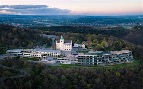 Kahlenberg Events Hochzeiten Feiern Hotel Skyline Restaurant