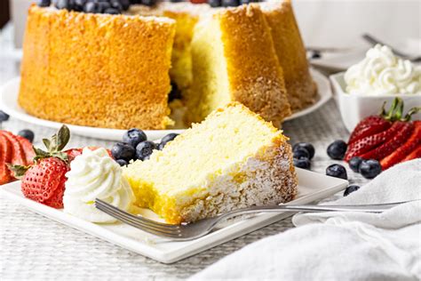 Easy Chiffon Cake Step By Step Instructions Feeding Your Fam